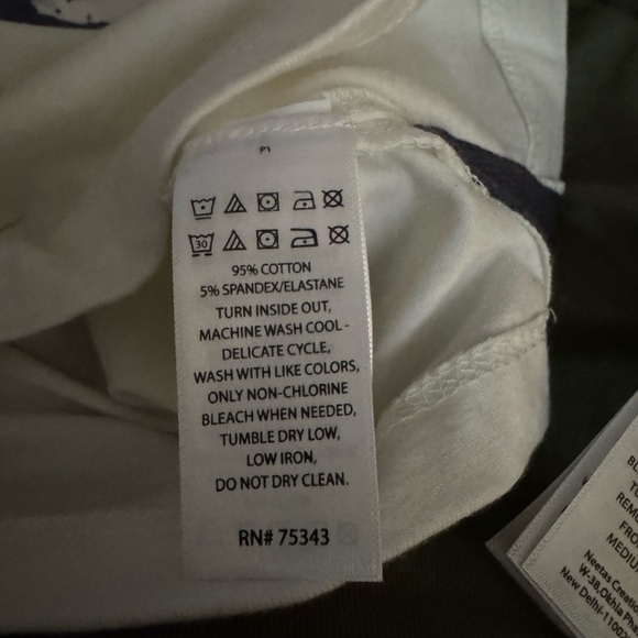 Tommy Bahama 3 piece set size 24 months new with tags - Picture 9 of 11